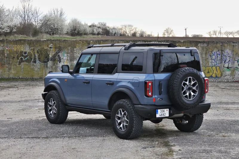 Test Ford Bronco Badlands 2.7 EcoBoost V6 Twin-Turbo (2024)