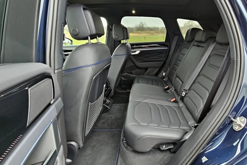 Test Volkswagen Touareg R eHybrid | plug-in hybrid (2024)