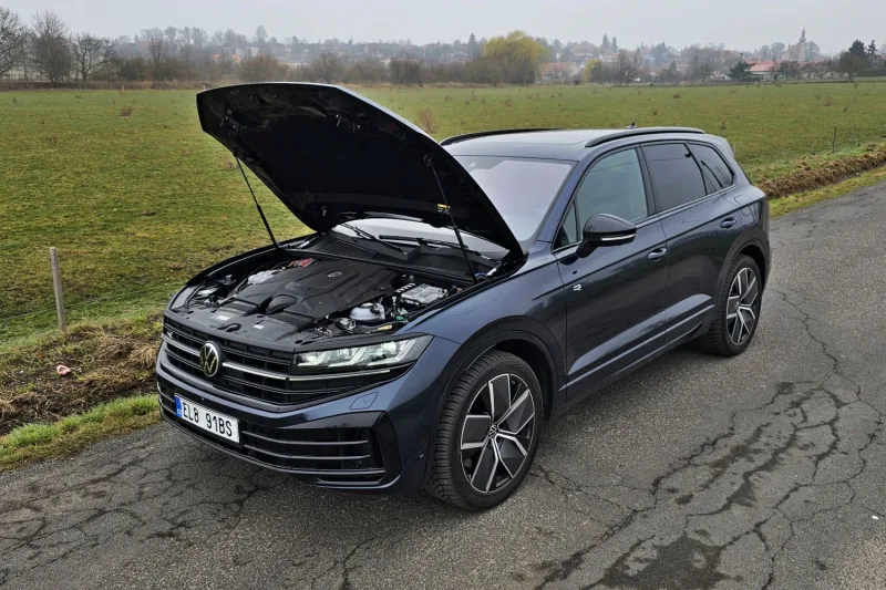 Test Volkswagen Touareg R eHybrid | plug-in hybrid (2024)