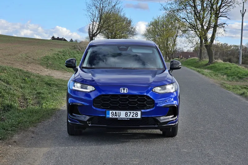 Test Honda ZR-V 2.0 i-MMD Hybrid e-CVT Sport (2024)