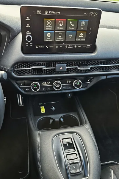 Test Honda ZR-V 2.0 i-MMD Hybrid e-CVT Sport (2024)