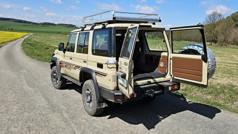 První jízda: Toyota Land Cruiser J70 | 2024