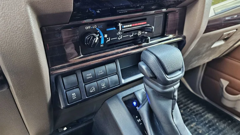 První jízda: Toyota Land Cruiser J70 | 2024