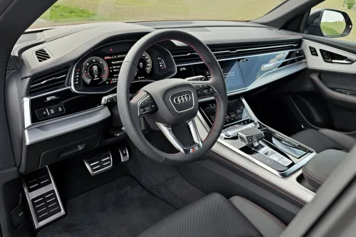 Test Audi Q8 50 TDI quattro (2024)