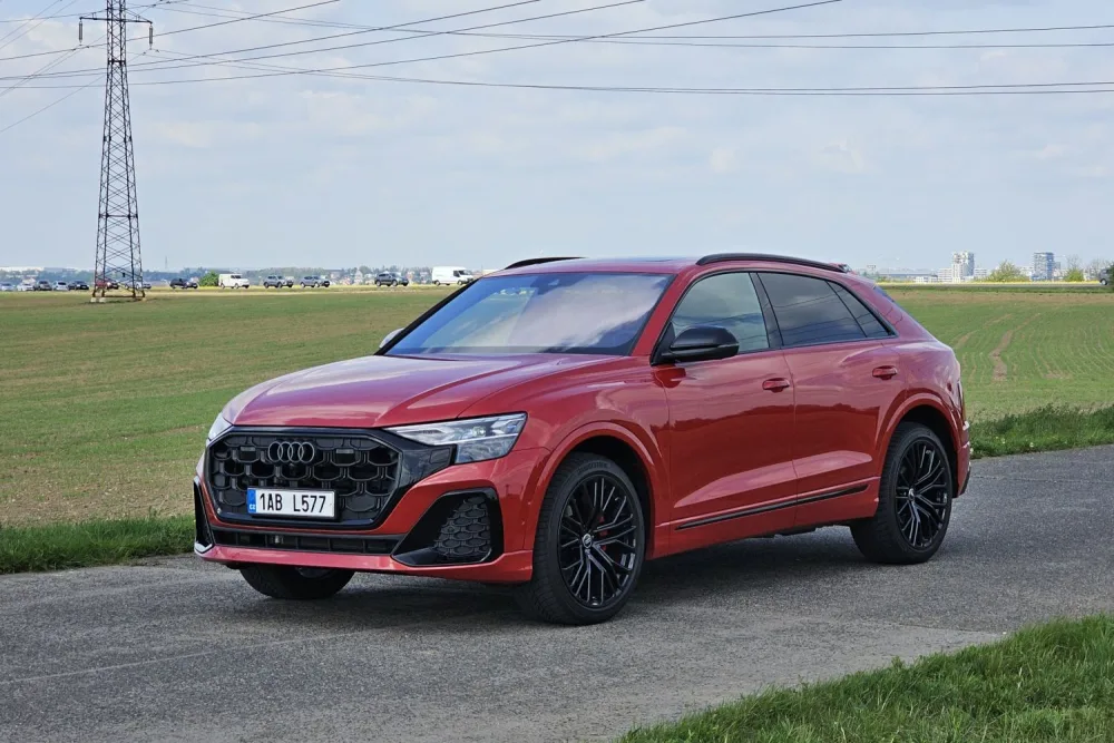 Test Audi Q8 50 TDI quattro (2024)