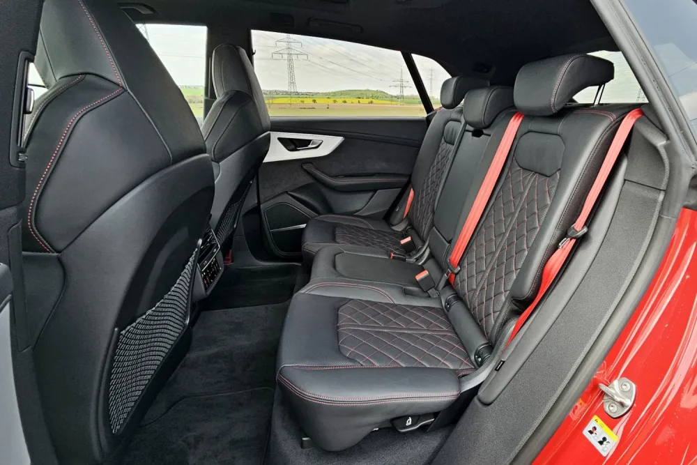 Test Audi Q8 50 TDI quattro (2024)