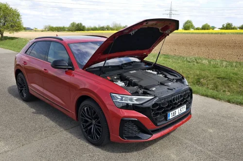 Test Audi Q8 50 TDI quattro (2024)