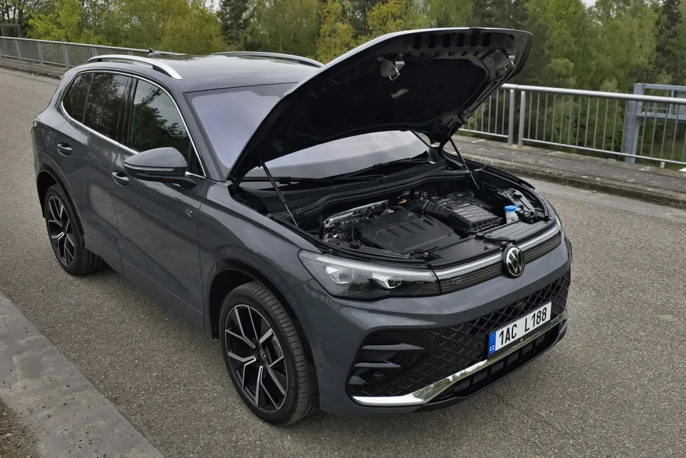 Test Volkswagen Tiguan R-Line 2.0 TDI 142 kW 4MOTION (2024)