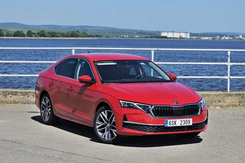 První jízda: Škoda Octavia 2.0 TDI 110 kW DSG | 2024 - facelift