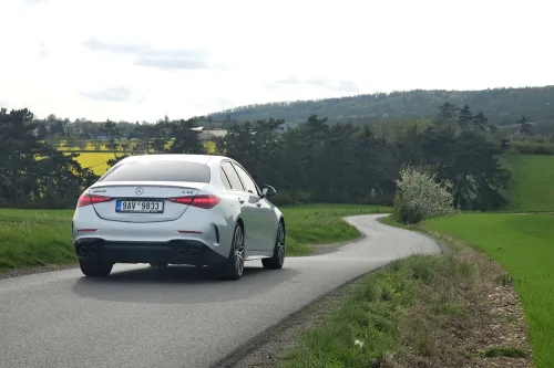 Test Mercedes-AMG C 43 4MATIC | 2024