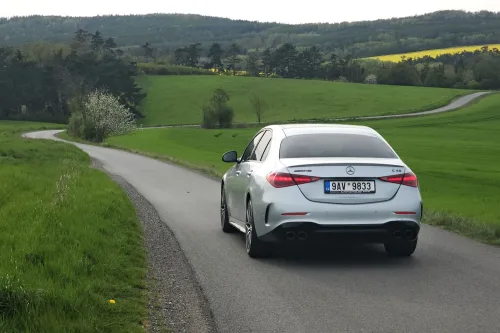 Test Mercedes-AMG C 43 4MATIC | 2024