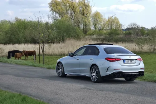 Test Mercedes-AMG C 43 4MATIC | 2024