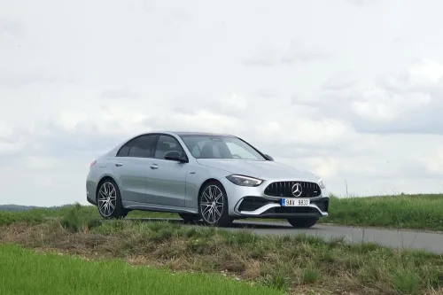 Test Mercedes-AMG C 43 4MATIC | 2024