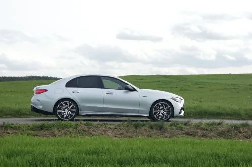 Test Mercedes-AMG C 43 4MATIC | 2024