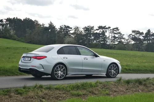 Test Mercedes-AMG C 43 4MATIC | 2024