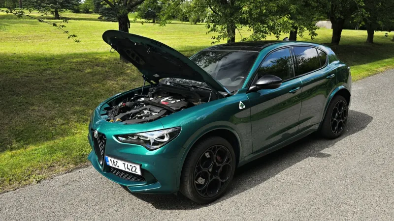 Test Alfa Romeo Stelvio Quadrifoglio (2024)