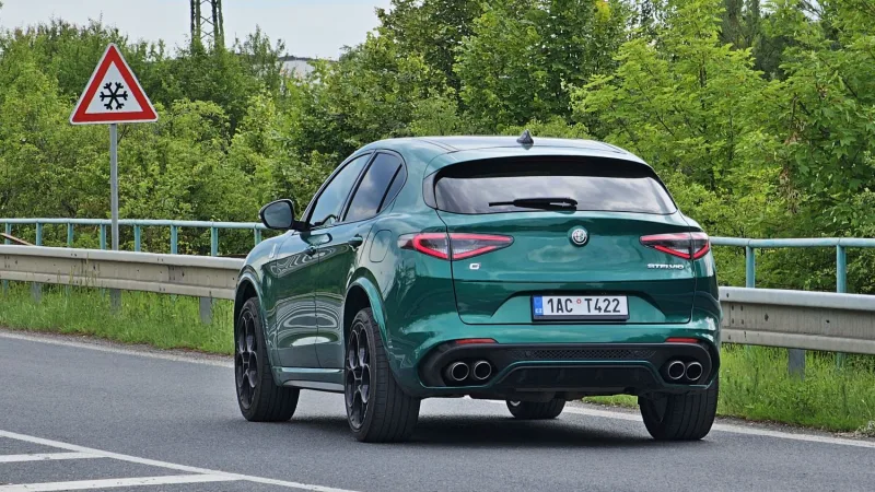 Test Alfa Romeo Stelvio Quadrifoglio (2024)