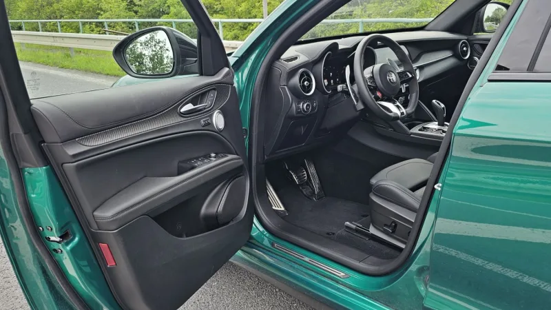 Test Alfa Romeo Stelvio Quadrifoglio (2024)