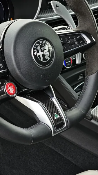 Test Alfa Romeo Stelvio Quadrifoglio (2024)