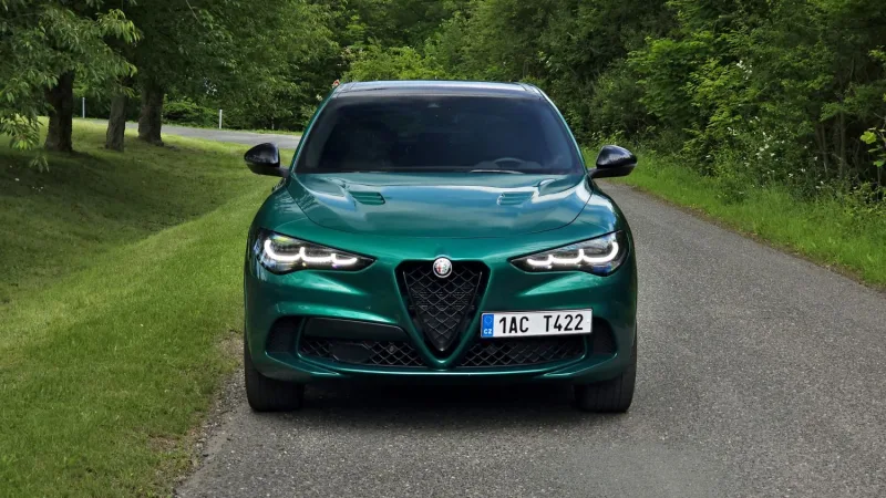 Test Alfa Romeo Stelvio Quadrifoglio (2024)