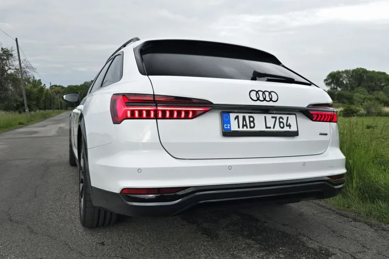 Test Audi A6 allroad 55 TDI quattro (2024)