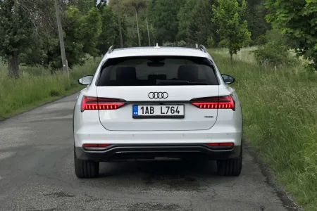Test Audi A6 allroad 55 TDI quattro (2024)
