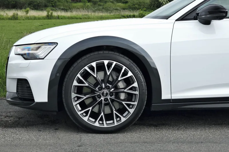 Test Audi A6 allroad 55 TDI quattro (2024)