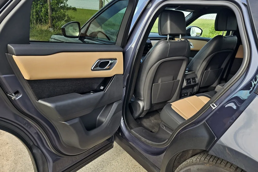 Test Range Rover Velar D300 Dynamic HSE (2024)