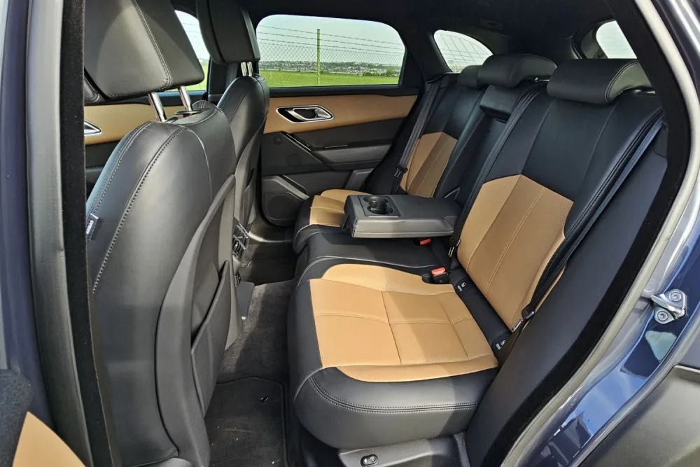 Test Range Rover Velar D300 Dynamic HSE (2024)