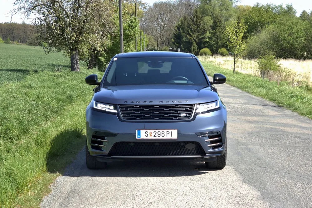 Test Range Rover Velar D300 Dynamic HSE (2024)