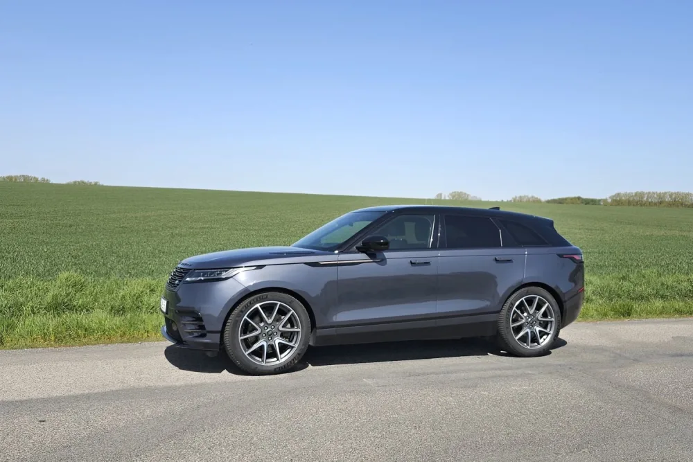 Test Range Rover Velar D300 Dynamic HSE (2024)