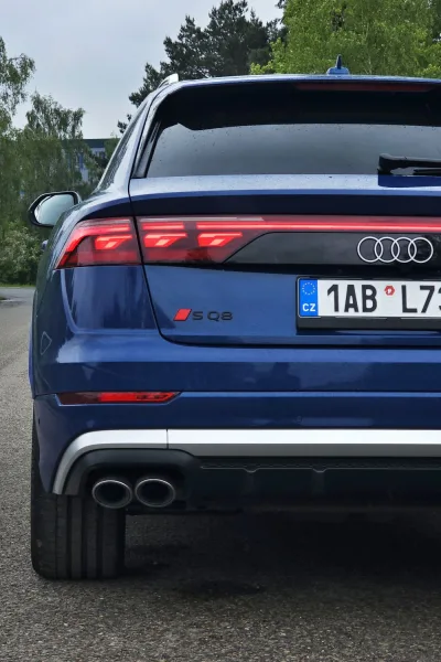 Test Audi SQ8 (2024)