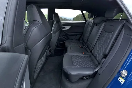 Test Audi SQ8 (2024)