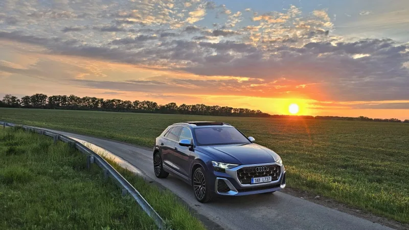 Test Audi SQ8 (2024)