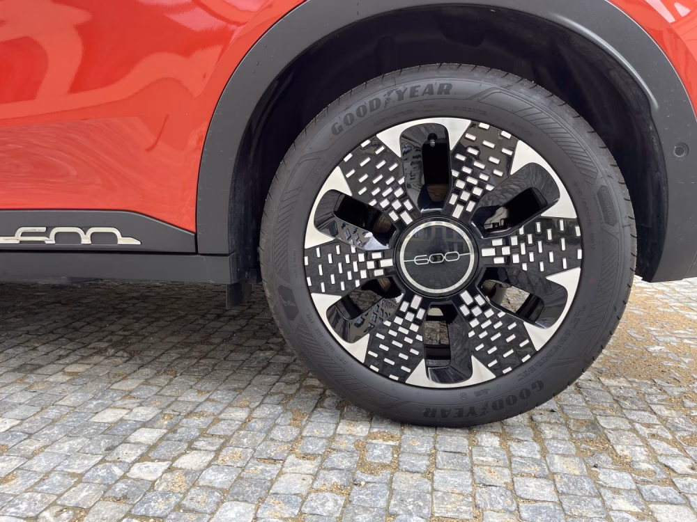 Test Fiat 600e | elektromobil (2024)