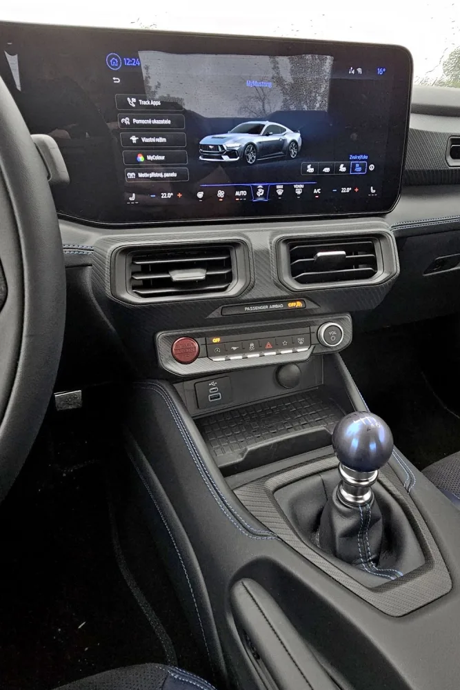 Test Ford Mustang 5.0 Ti-VCT V8 Dark Horse | 2024