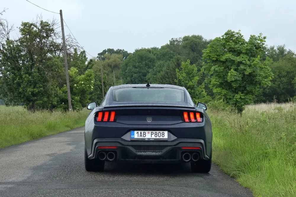 Test Ford Mustang 5.0 Ti-VCT V8 Dark Horse | 2024