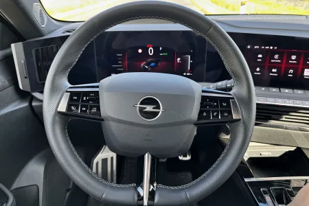 Test elektromobilu Opel Astra Electric (2024)