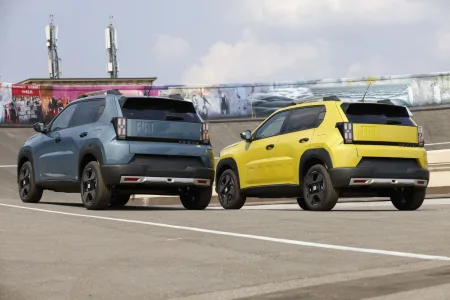 „La Pista 500“ na střeše budovy Lingotto v Turíně byla místem konání oslav 125. výročí s podtitulem „Smiling to the Future“