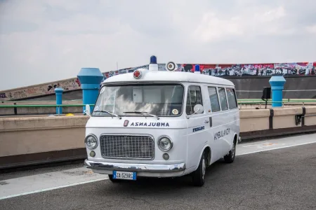 „La Pista 500“ na střeše budovy Lingotto v Turíně byla místem konání oslav 125. výročí s podtitulem „Smiling to the Future“