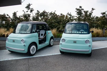 „La Pista 500“ na střeše budovy Lingotto v Turíně byla místem konání oslav 125. výročí s podtitulem „Smiling to the Future“