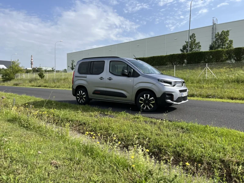 Test Citroën Berlingo MAX 1.5 BlueHDi 130 EAT8 (2024)