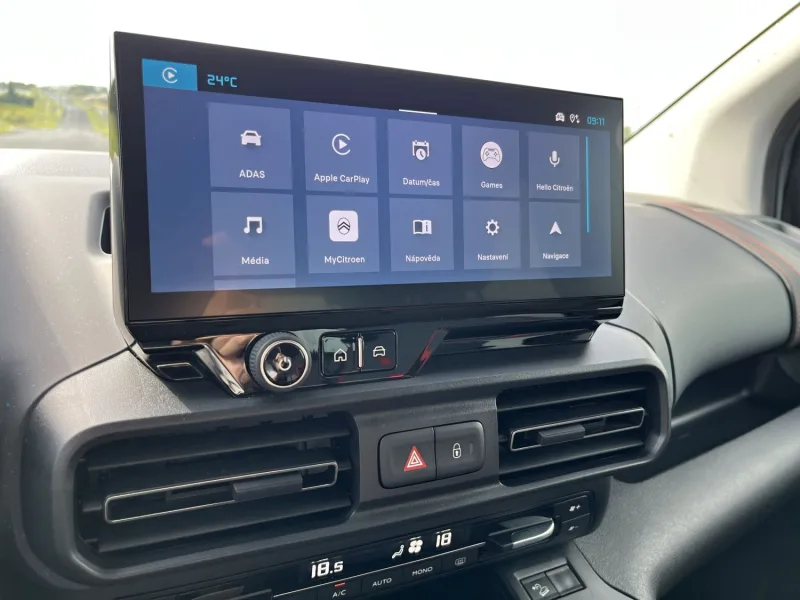 Test Citroën Berlingo MAX 1.5 BlueHDi 130 EAT8 (2024)