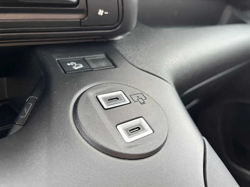 Test Citroën Berlingo MAX 1.5 BlueHDi 130 EAT8 (2024)