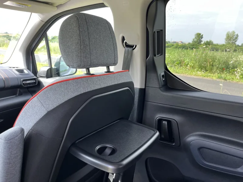 Test Citroën Berlingo MAX 1.5 BlueHDi 130 EAT8 (2024)