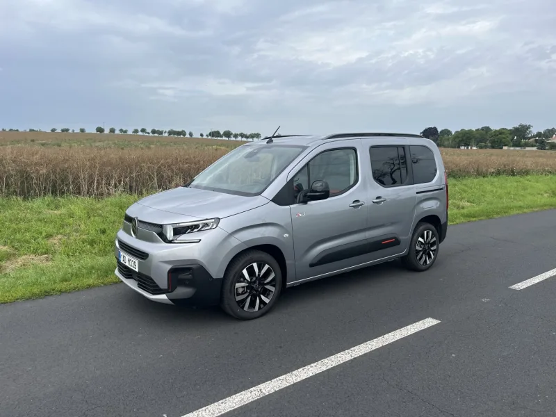 Test Citroën Berlingo MAX 1.5 BlueHDi 130 EAT8 (2024)