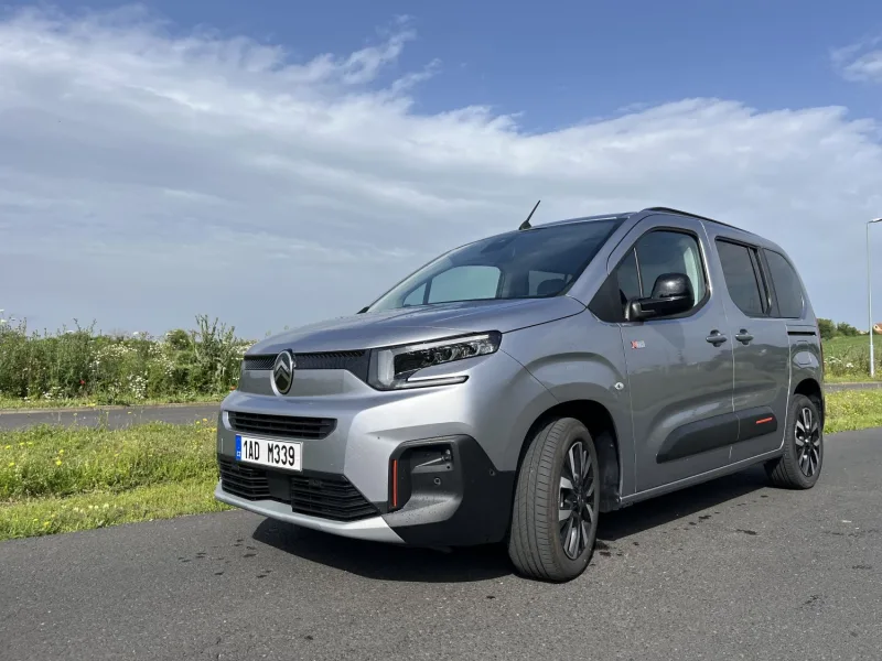 Test Citroën Berlingo MAX 1.5 BlueHDi 130 EAT8 (2024)
