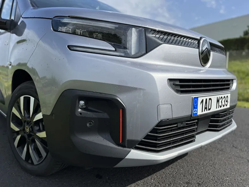 Test Citroën Berlingo MAX 1.5 BlueHDi 130 EAT8 (2024)