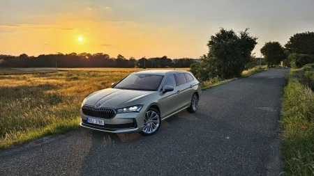 Test Škoda Superb Combi 2,0 TDI 110 kW DSG | 2024