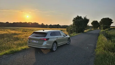 Test Škoda Superb Combi 2,0 TDI 110 kW DSG | 2024